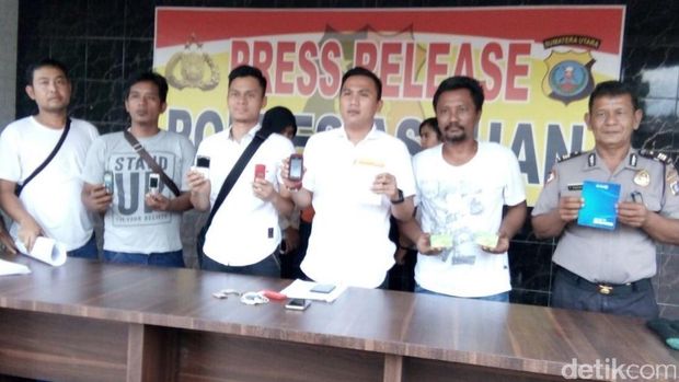 Ancam Sebar Foto Bugil, Napi di Lapas Padang Sidempuan Peras Korban
