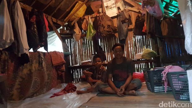 13 Anak Sarbini yang Tinggal di Bekas Kandang Kambing Tak Sekolah