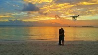 Okan Cornelius sudah punya kekasih baru. Perempuan itu diketahui memiliki nama diketahui bernama Lee Sachi. (Foto: Okan Cornelius dan pacar baru (Instagram Okan)