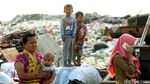 Kehidupan Anak-anak di Balik Tumpukan Sampah di Taman BMW