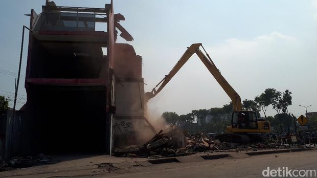 Eksekusi empat bangunan di Jalan Ahmad Yani/