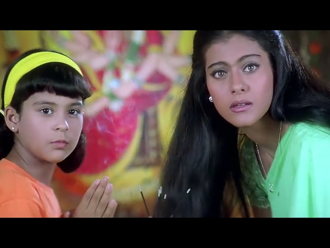 Saat bermain pada film pertamanya itu dan menjadi fenomenal, gadis manis kelahiran 22 September 1988 ini sudah berusia sepuluh tahun. Foto: Ist.