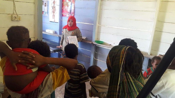 Sedihnya! Wanita Papua Diasingkan di Hutan Jelang Bersalin