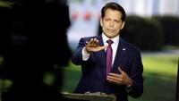 Direktur Komunikasi Gedung Putih Anthony Scaramucci dipecat Trump pada 31 Juli 2017. Dia dipecat karena berkomentar cabul soal Priebus dan penasihat strategis Steve Bannon. REUTERS/Joshua Roberts