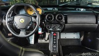 Interior mobil menggunakan interior Nero. Jika dilelang mobil diperkirakan sanggup terjual sampai US$ 2 miliar. Foto: RM Sothebys
