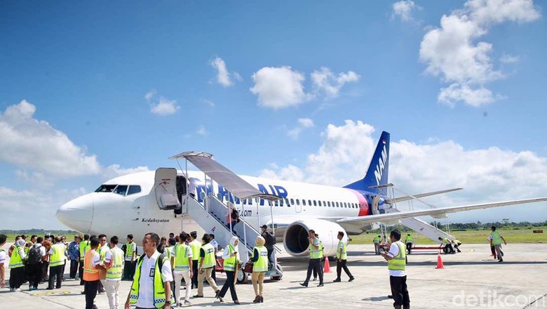 Ilustrasi pesawat NAM Air (Ardian Fanani/detikTravel) Ilustrasi pesawat NAM Air (Ardian Fanani/detikTravel)