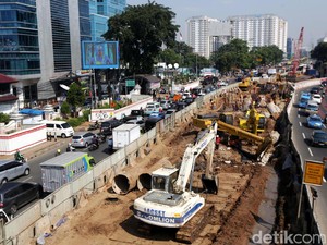 Jalur Cawang-Pancoran Ditutup, Rute Dini Hari TransJ Dialihkan