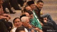 Hary Tanoesoedibjo dan para petinggi KMP menghadiri Munas Golkar di Bali (Foto: Dok. Detikcom)