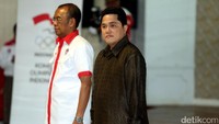 Sekretaris Menteri Pemuda dan Olahraga (Sesmenpora) Gatot S. Dewabroto juga hadir dalam pengukuhan tersebut.