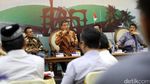 Diskusi Keberadaan Pansus Angket KPK