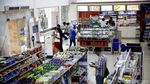 Foto: Begini Suasana Indomaret Usai Laba Bersihnya Anjlok