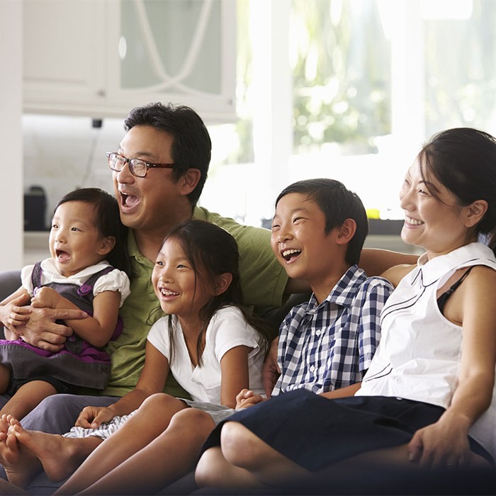 Selamat Datang QLED TV! Beri Pengalaman Nonton Lebih dari TV Biasa