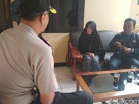 Kening Diplester, Perempuan Dibogem Pria Karena Klakson Cek Perkara