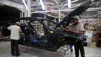 Perakitan secara lokal ini akan mengurangi waktu tunggu bagi para konsumen BMW Seri 5.