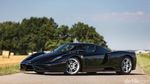 Sexy Black, Ferrari Enzo Hitam yang Langka