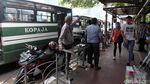 Angkot dan Ojek Bandel di Pinggir Jalan Dukuh Atas dan Manggarai