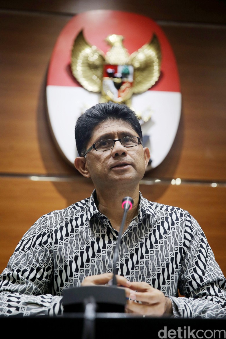 KPK: Penangkapan Fredrich Yunadi Mengacu Pasal 17 KUHAP KPK: Penangkapan Fredrich Yunadi Mengacu Pasal 17 KUHAP