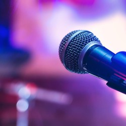 Insiden Penembakan, Stand-up Comedian Ini Meninggal Dunia