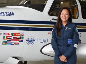 Foto: Shaesta Waiz, Si Pilot Cantik Afghanistan