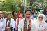  Saat Iriana Jokowi Tinjau 'Kampung Sejahtera' di Tangerang