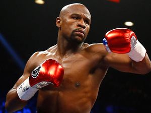 Floyd Mayweather Jr Comeback Tahun Depan, tapi Lawannya Youtuber