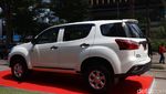 Isuzu mu-X Punya Tampang Baru