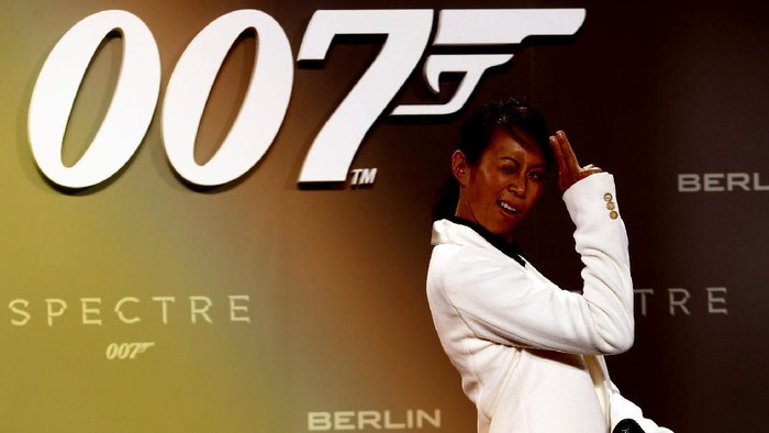 Bisa Bayangkan Ada James Bond Wanita?
