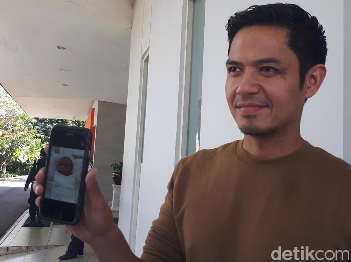Dude Harlino, Alyssa Soebandono