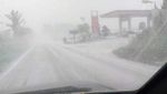 Penampakan Semburan Awan Pekat nan Panas dari Perut Sinabung