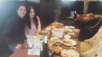 Beberapa foto mesra diunggah Angbeen di Instagramnya. Foto: dok Instagram Angbeen Rishi