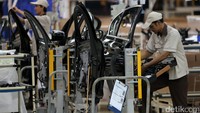 Tim ahli dari Jerman memastikan bahwa setiap mobil BMW yang dirakit di Indonesia telah memenuhi standar tinggi seperti fasilitas produksi BMW di negara lainnya.