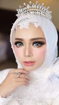 make up ala barbie hijab