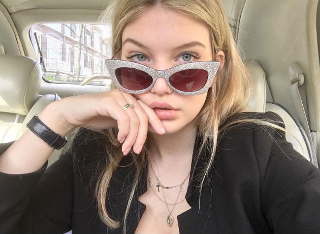 Dari beberapa sudut foto, penampilan Iza ini pun sangat mirip dengan mantan kekasih Zayn Malik ini. Foto: Iza IJzerman/Instagram