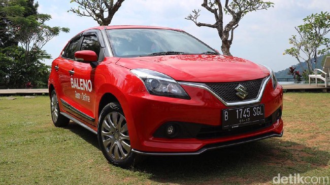 Keliling Jakarta Bersama Suzuki Baleno Hatchback