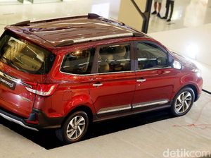 Mei, Wuling Mulai Unjuk Gigi Kenalkan Confero