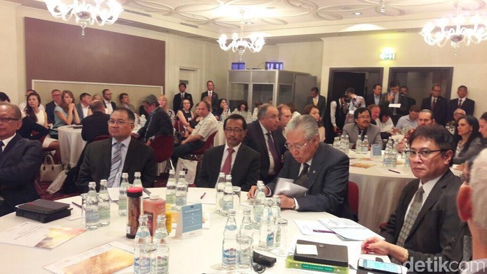 Di Depan Pengusaha Rusia, Mendag Beberkan Mutu Minyak Sawit RI