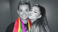 Pria kelahiran 24 Januari 1983 itu sangat mendukung karier pelantun Side to Side. (Dok. Instagram/frankiejgrande)