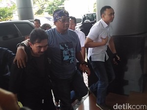 Kasus Dugaan Cabul dan Kepemilikan Senpi Aa Gatot Segera Disidang