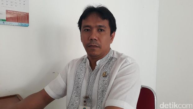 Joko Purnomo, staf keuangan di Rusun Rawa Bebek, menyebutkan jumlah tunggakan di sana. 