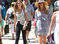 Penampakan Si Cantik Putri Steve Jobs Tampil Seksi