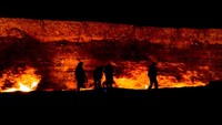 Awal cerita, Turkmenistan dulu masuk wilayah Uni Sovyet yang kaya dengan gas alam. Sejumlah insinyur melakukan pengeboran gas tahun 1971. Namun suatu kesalahan fatal terjadi (Thinkstock)