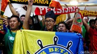 Dalam acara tersebut hadir sejumlah perwakilan suporter dari Persiba Bantul, Pusamania, Persita, Cipegon United, Sriwijaya FC, Semen Padang, PS TNI, Persita, dan klub-klub lainnya.