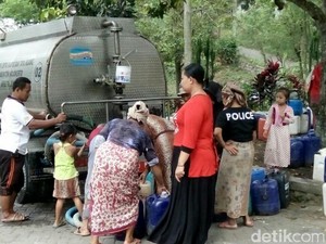 Ribuan Penduduk di Lereng Penanggungan Kesulitan Air Bersih