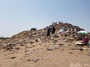 Jabal Uhud, Gunung yang Dijanjikan di Surga dan Saksi Syahidnya Para Syuhada