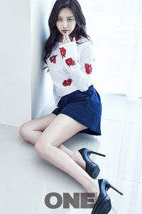5 Artis K-Pop yang Punya Kaki Paling Indah, Bikin Iri!