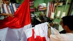 Melihat Para Pembuat Bendera Merah Putih di Pasar Senen