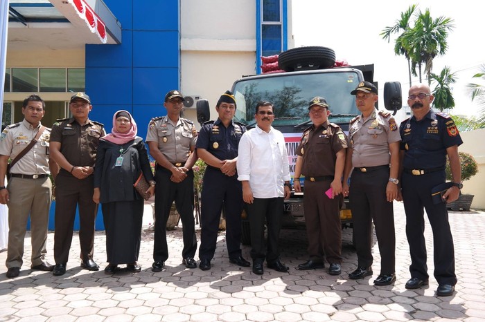 12 Ton Bawang Ilegal Dihibahkan ke Masyarakat Langsa