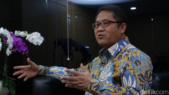 Menkominfo Rudiantara. Foto: detikINET/Agus Tri Haryanto Menkominfo Rudiantara. Foto: detikINET/Agus Tri Haryanto
