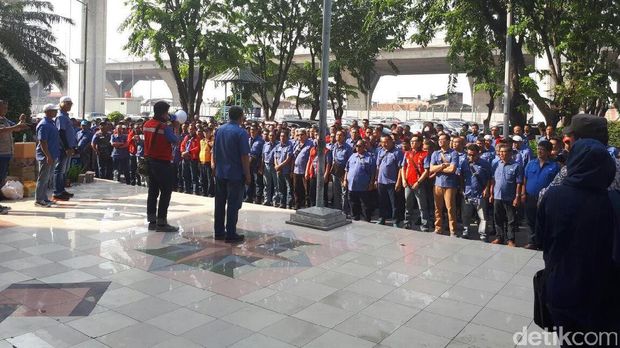 Pegawai JICT yang Mogok Kerja Tak Terima Gaji dan Bonusnya Dipotong
