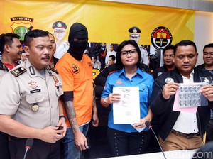 Tora Sudiro Dapat Dumolid dari Teman yang Berkunjung ke Rumah